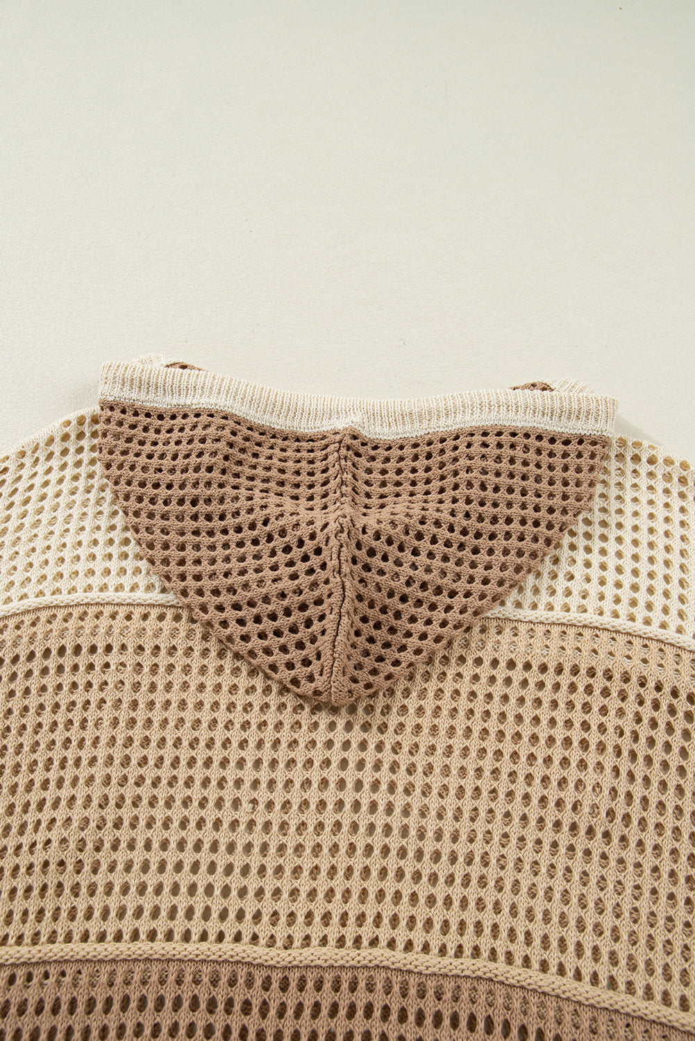 Parchment Colorblock Hollowed Knit Plus Size Hooded Jumper Sweater